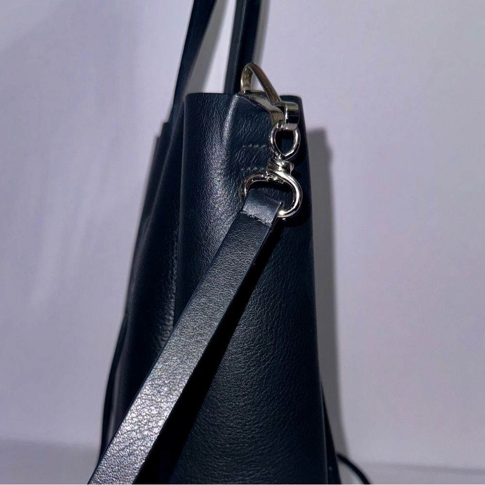 BALENCIAGA Calfskin XS Everyday Tote Black - Picture 7 of 10